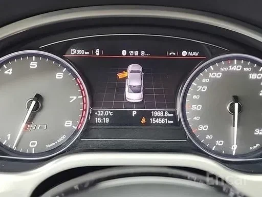 Audi S8 4.0 TFSI, снимка 11 - Автомобили и джипове - 55772942