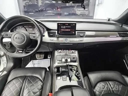 Audi S8 4.0 TFSI, снимка 4 - Автомобили и джипове - 55772942