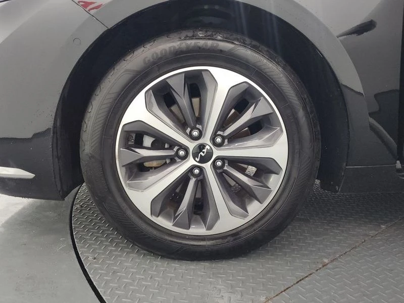 Kia K8 1.6 Automatic, снимка 5 - Автомобили и джипове - 55880501