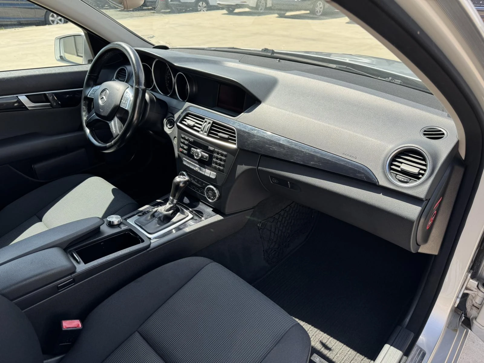 Mercedes-Benz C 220 2.2CDI * AMG* АВТОМАТ - изображение 9