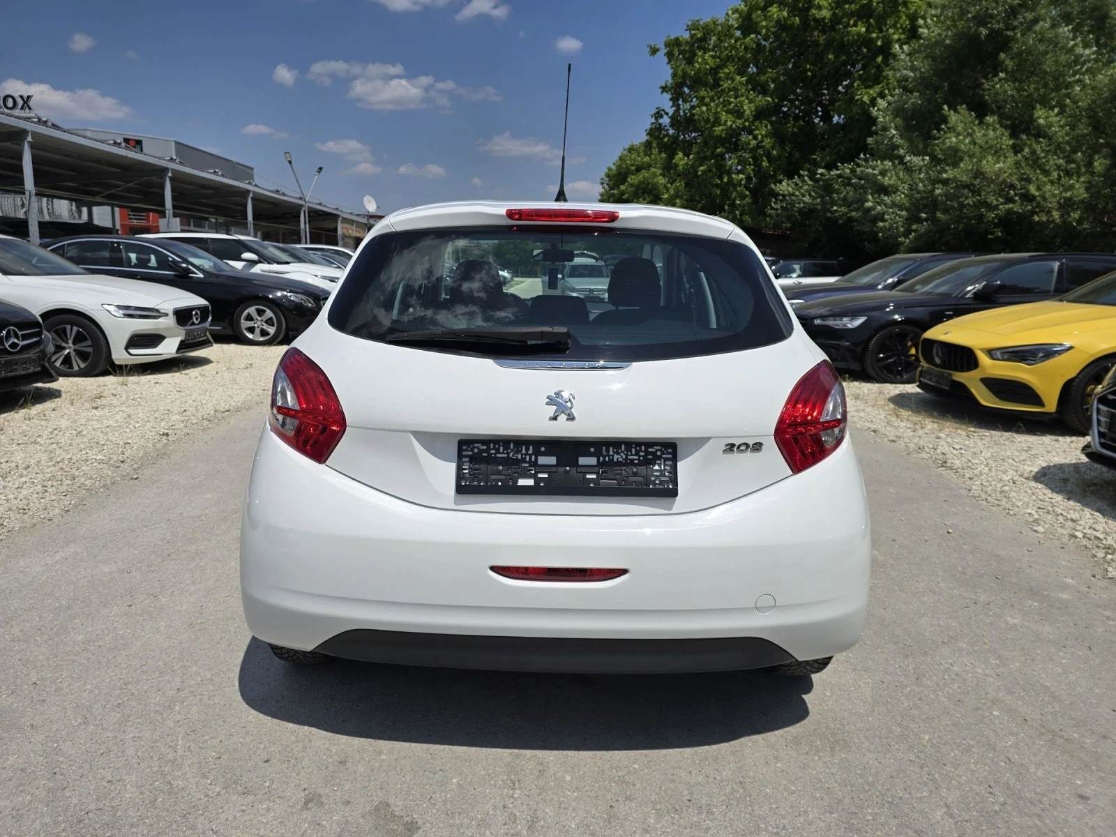 Peugeot 208 1.0VTi 68к.с 127хил км - изображение 6