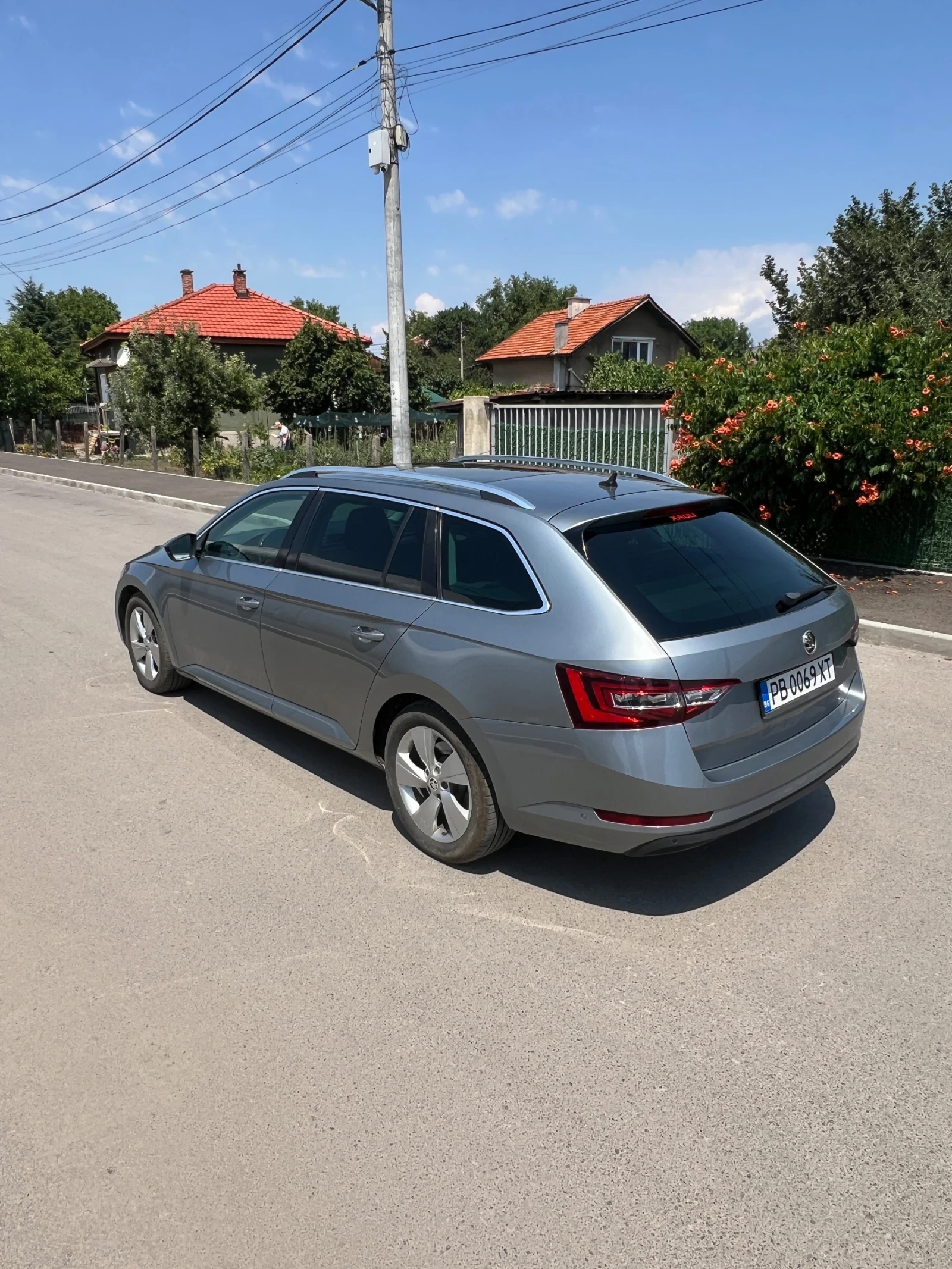 Skoda Superb  - изображение 2