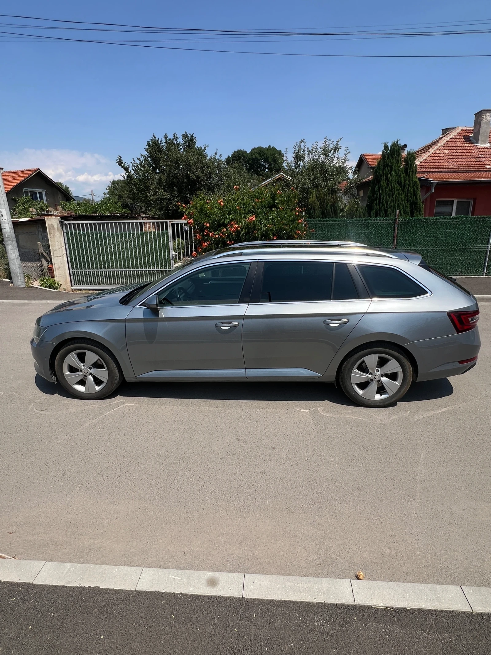 Skoda Superb  - изображение 4