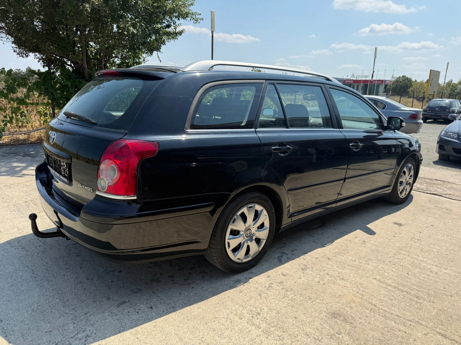 Toyota Avensis 1.8 - изображение 6