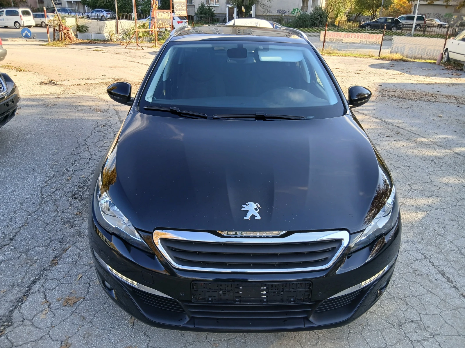 Peugeot 308 1.6 HDi (KATO НОВА) ПАНОРАМА !!! ЛИЗИНГ !!! EURO6 - изображение 2