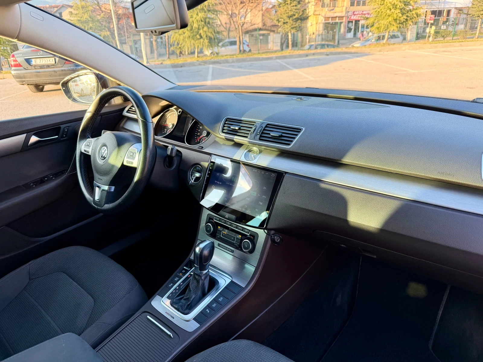 VW Passat 2.0 TDI 170к.с. 4 Motion R - Line, снимка 14 - Автомобили и джипове - 52532764