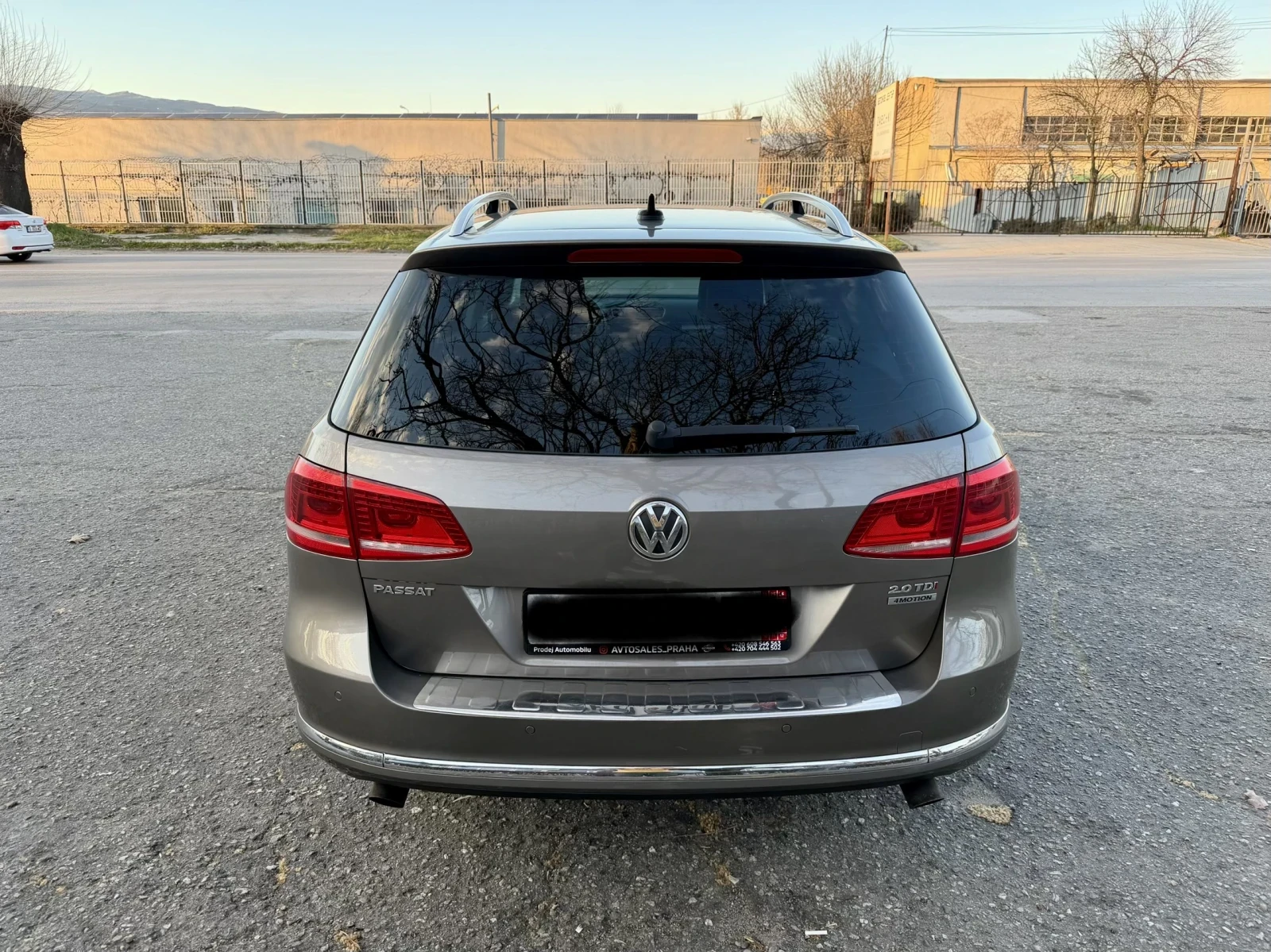VW Passat 2.0 TDI 170к.с. 4 Motion R - Line, снимка 6 - Автомобили и джипове - 52532764