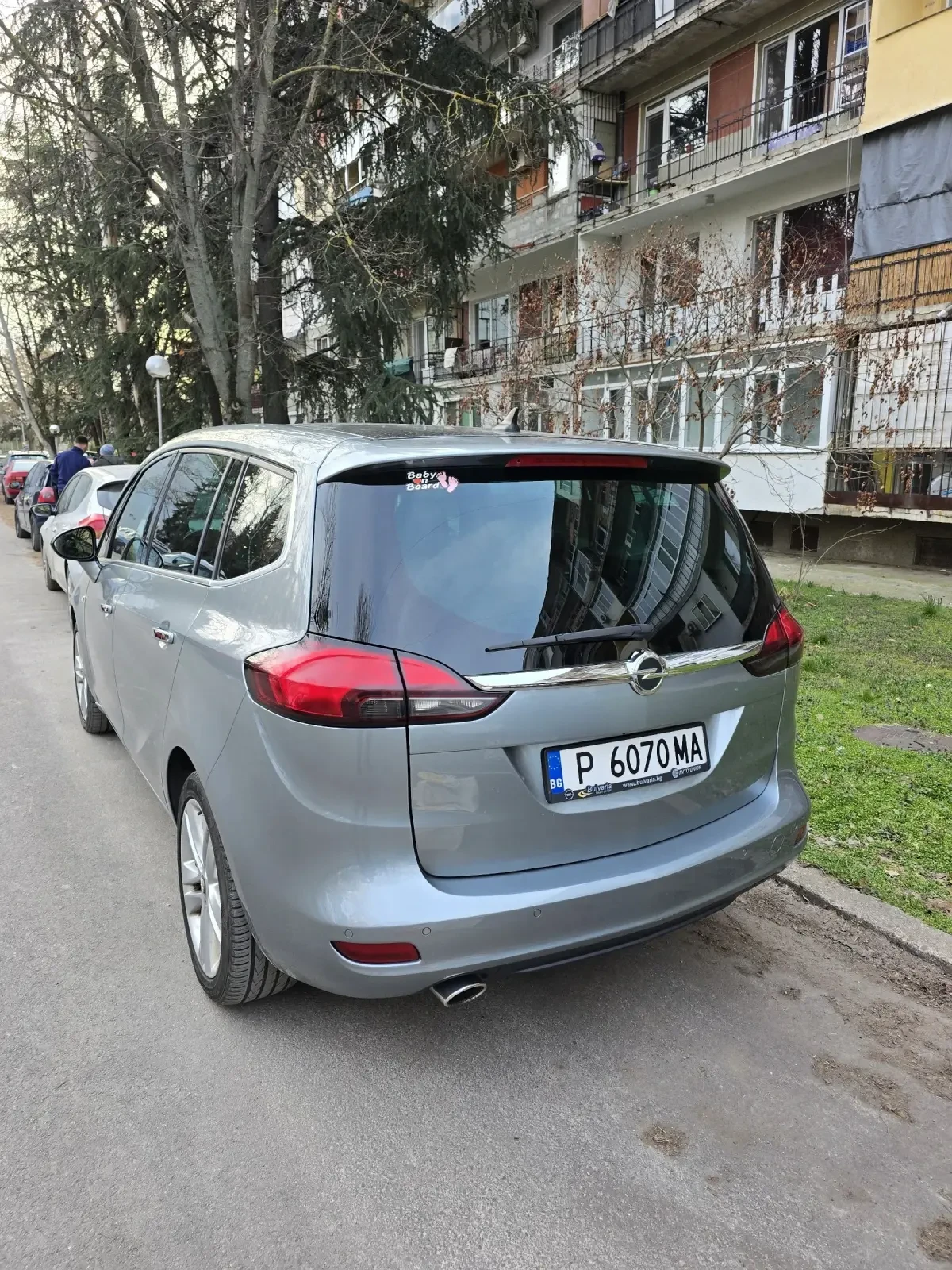 Opel Zafira, снимка 4 - Автомобили и джипове - 53798170