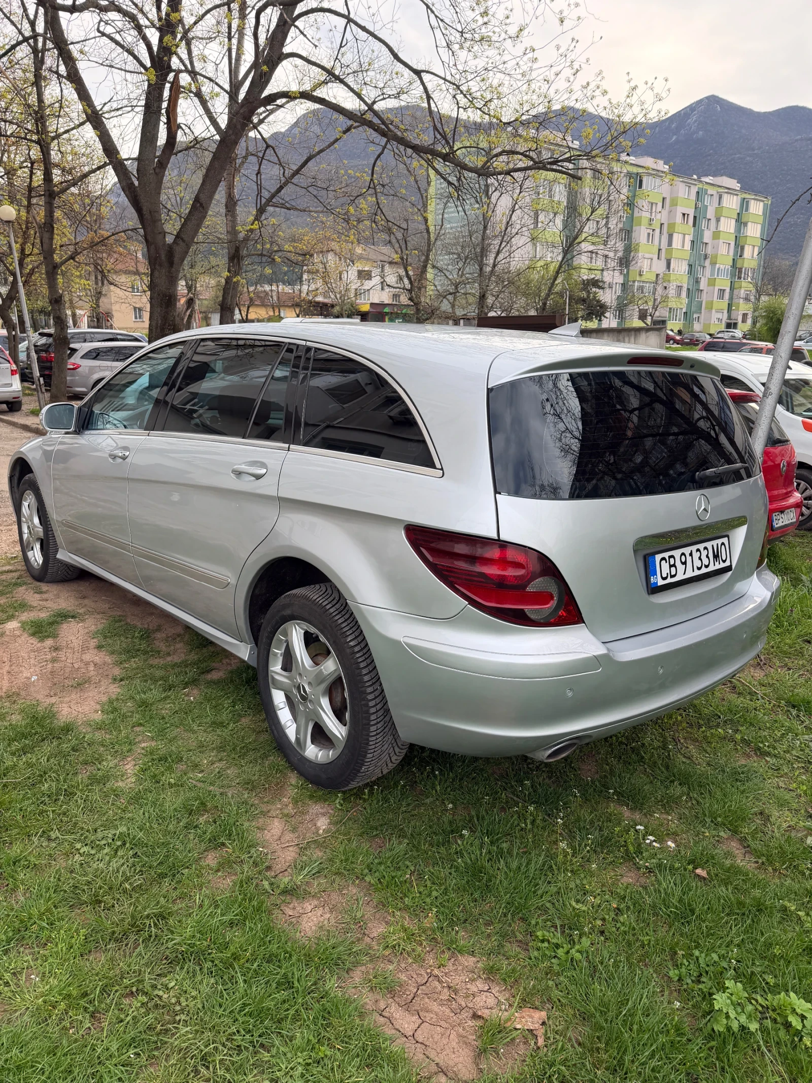 Mercedes-Benz R 320 CDI 4-MATIC, снимка 12 - Автомобили и джипове - 54174882