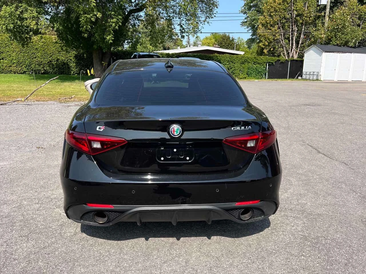 Alfa Romeo Giulia  AWD | DISTRONIC | КОЖА | ДВА КЛЮЧА , снимка 5 - Автомобили и джипове - 54591416