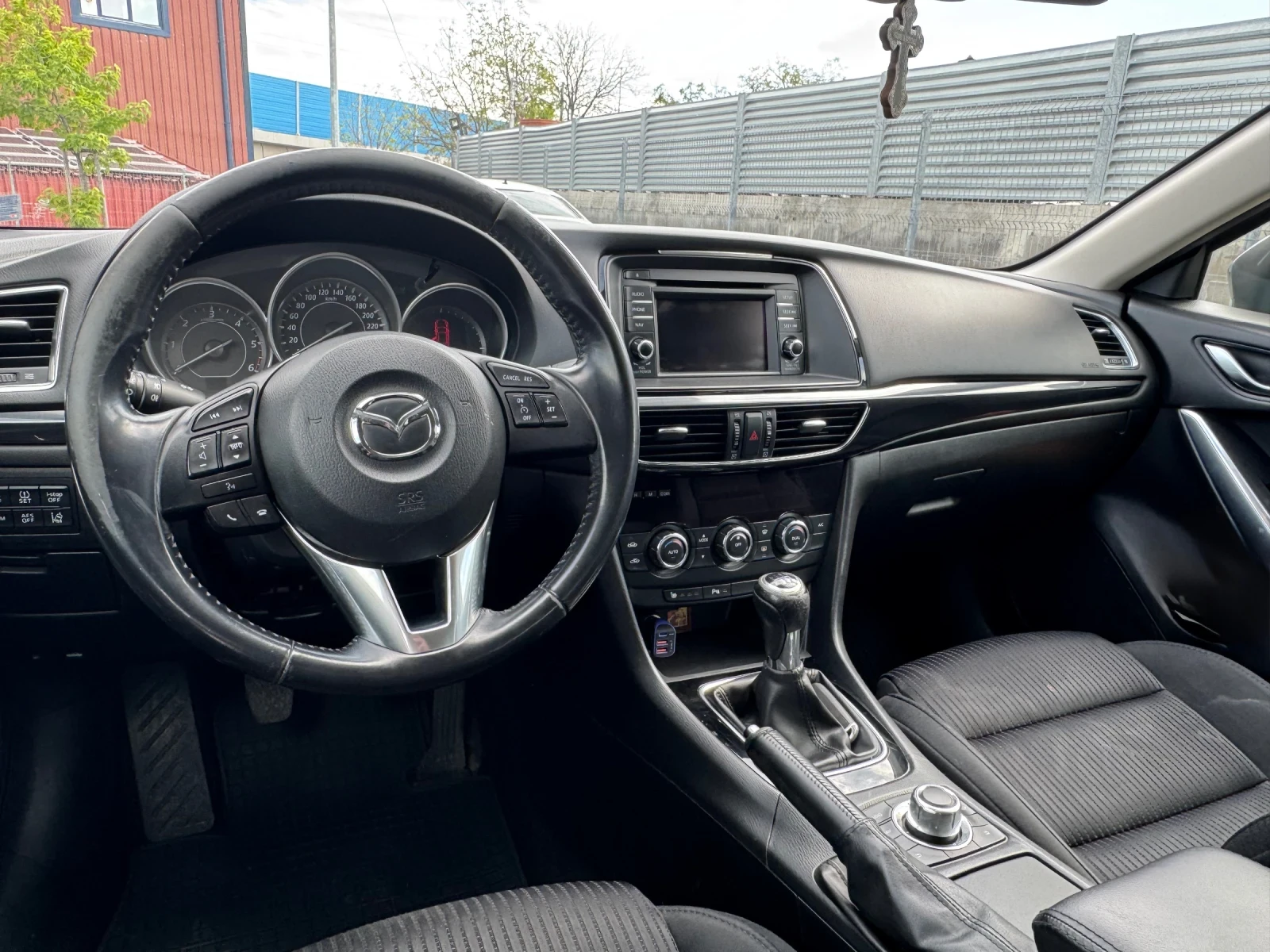 Mazda 6, снимка 9 - Автомобили и джипове - 54597877