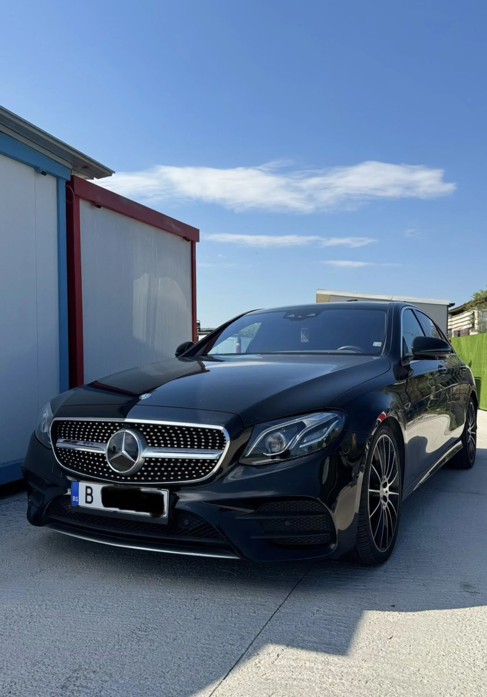 Mercedes-Benz E 350 AMG / Burmester/ 350d / 360cam, снимка 3 - Автомобили и джипове - 54773915