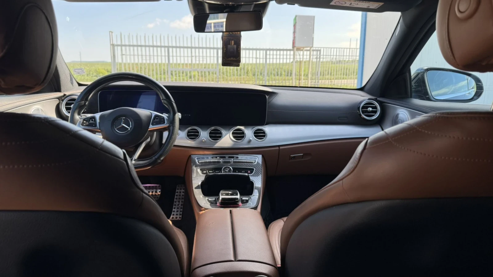 Mercedes-Benz E 350 AMG / Burmester/ 350d / 360cam, снимка 9 - Автомобили и джипове - 54773915