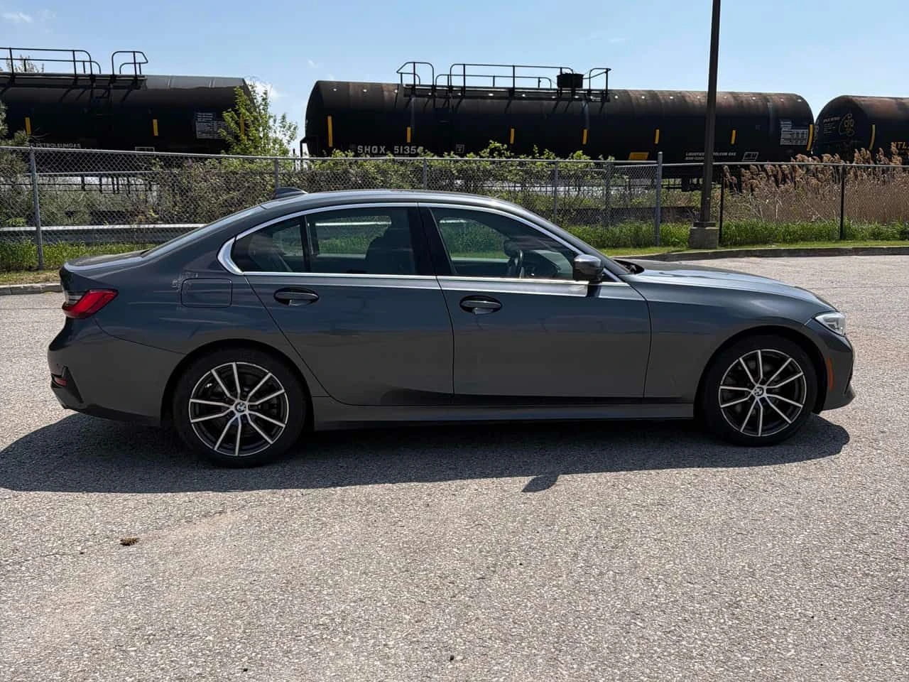 BMW 330 * 330i xDrive * ПОДГРЕВ* КАМЕРА* , снимка 4 - Автомобили и джипове - 54807093