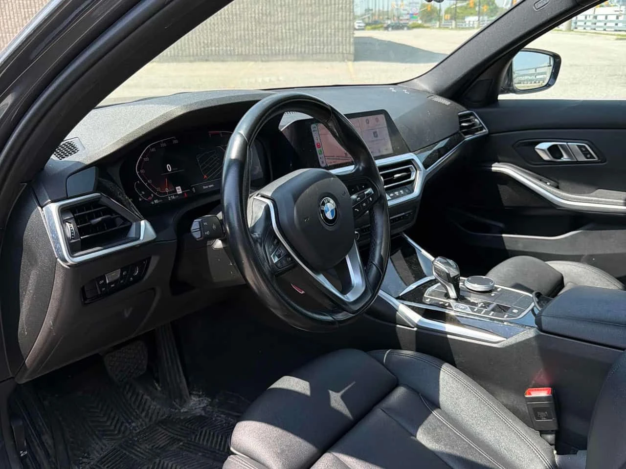 BMW 330 * 330i xDrive * ПОДГРЕВ* КАМЕРА* , снимка 7 - Автомобили и джипове - 54807093