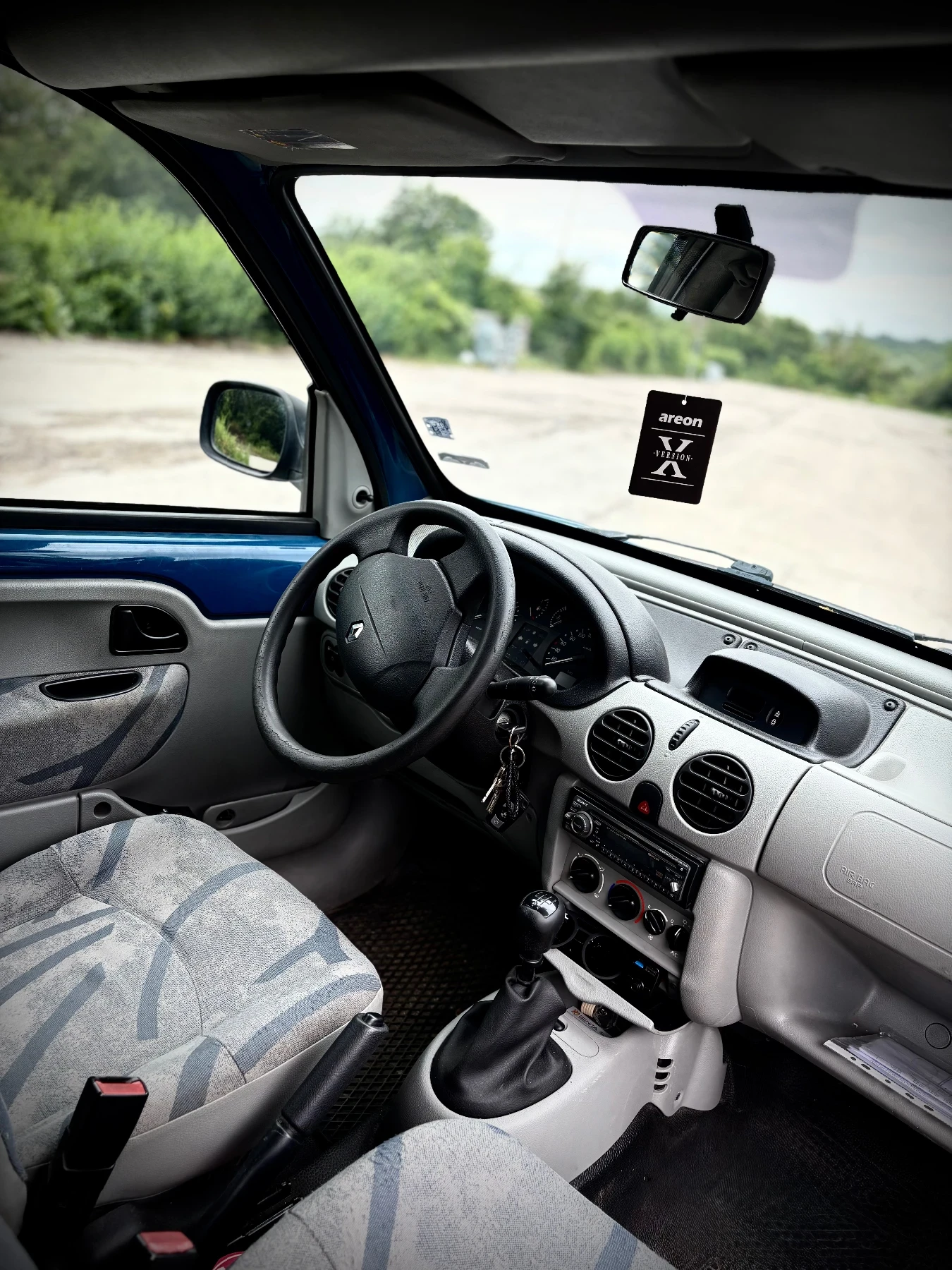 Renault Kangoo, снимка 5 - Автомобили и джипове - 54898053