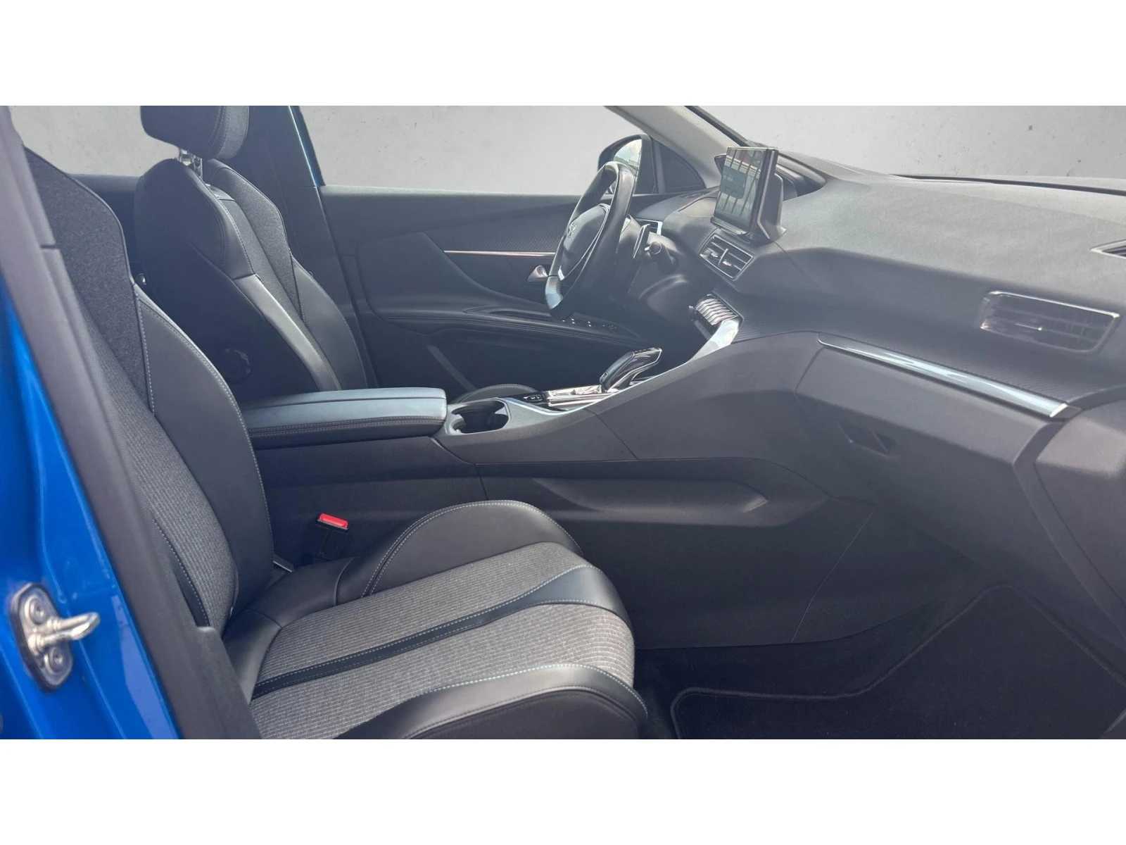 Peugeot 3008 1.5 BlueHDi  Allure Pack EAT8, ������� ������ �� 2 | Mobile.bg � ����������� 11