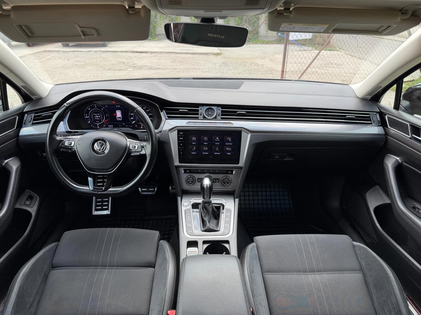 VW Passat, снимка 11 - Автомобили и джипове - 55588954
