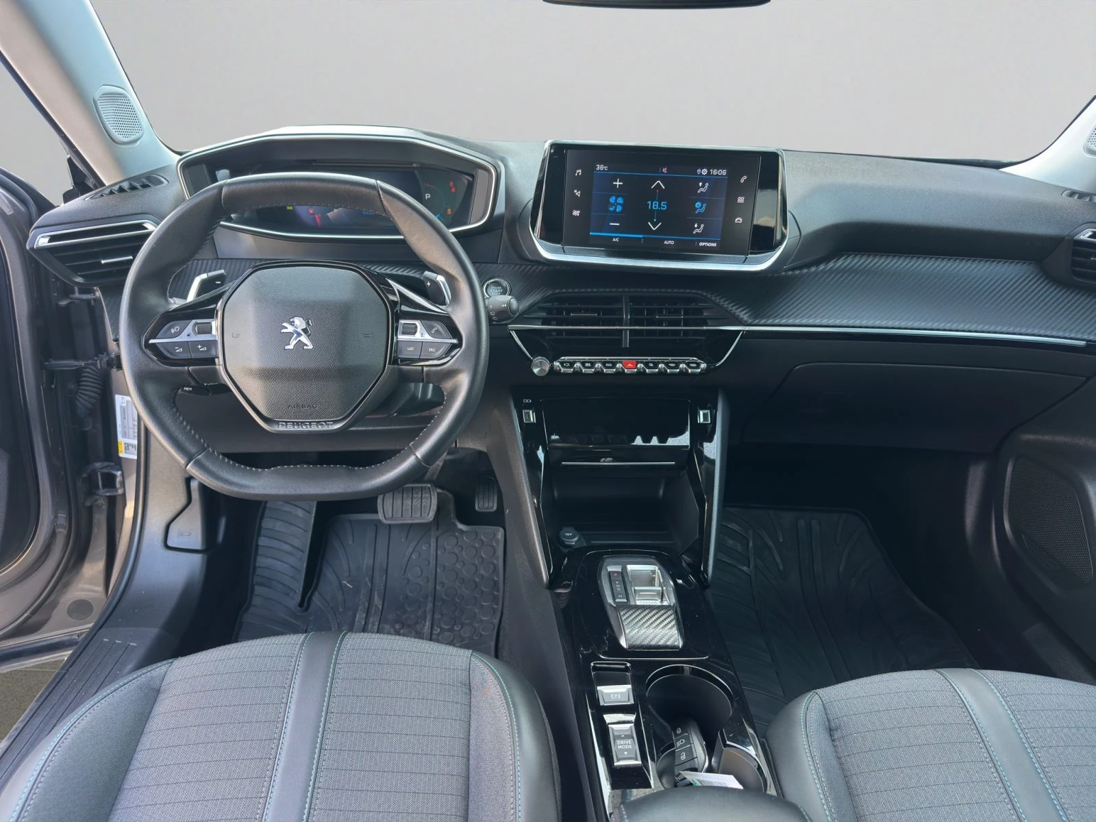 Peugeot 2008 ALLURE PACK 1.2 PureTech 130 EAT8 EURO6//2203213 | Mobile.bg � ����������� 9