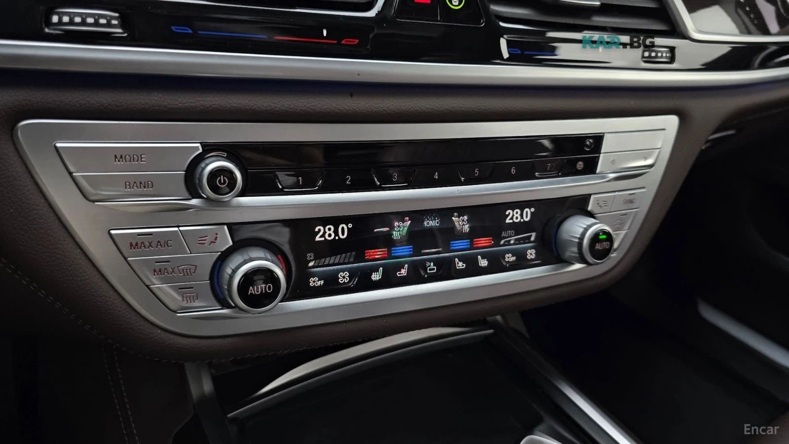 BMW 730 ОБДУХВАНЕ* ПОДГРЕВ* 360 КАМЕРА* HEADUP* ДИСТРОНИК, снимка 16 - Автомобили и джипове - 55836012