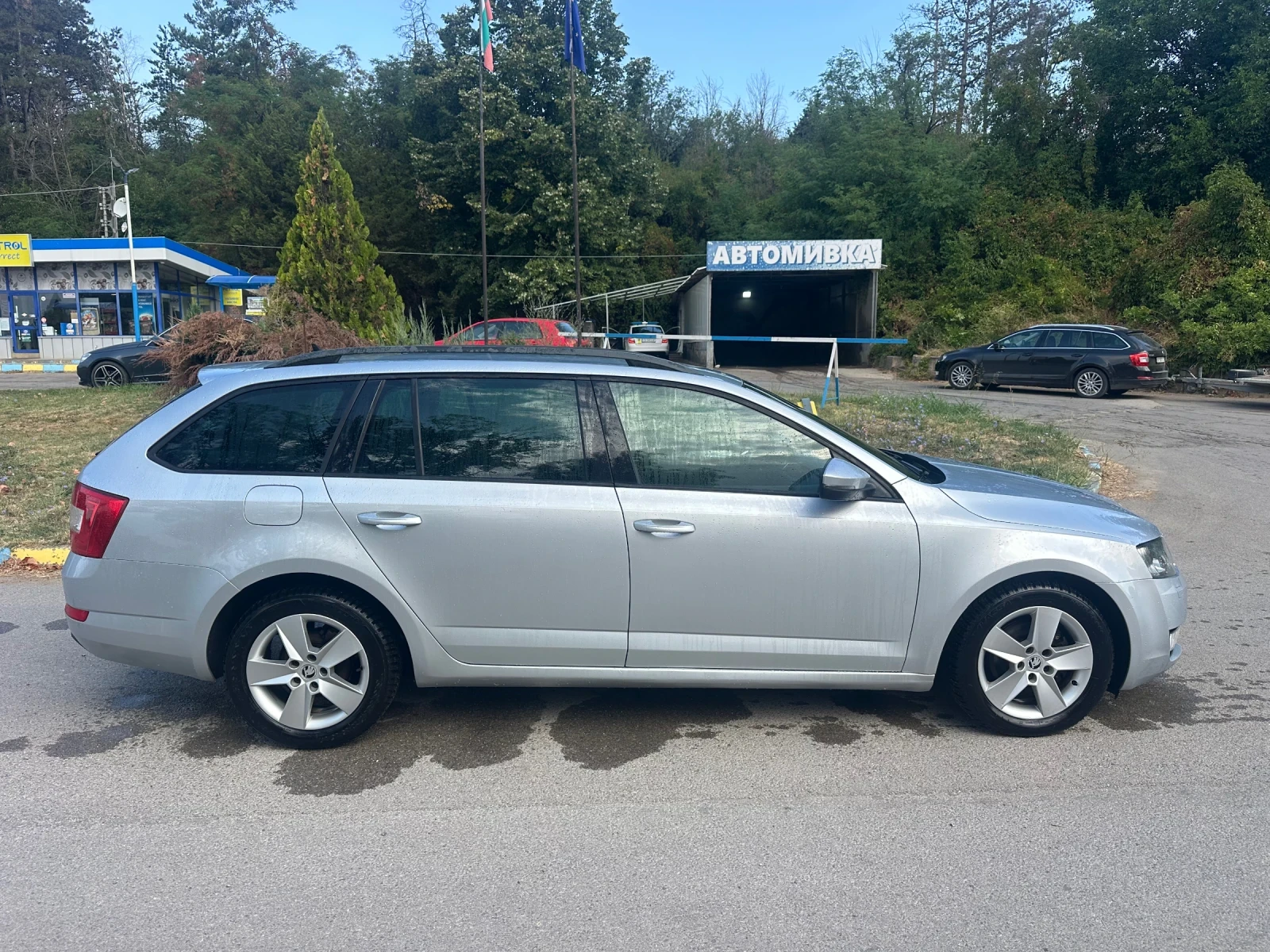 Skoda Octavia 2.0 150кс DSG, снимка 6 - Автомобили и джипове - 56064302