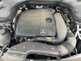Mercedes-Benz GLC 300 * 4MATIC* DISTRONIC* 360КАМЕРИ* PANORAMA* , снимка 16