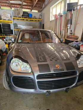  Porsche Cayenne