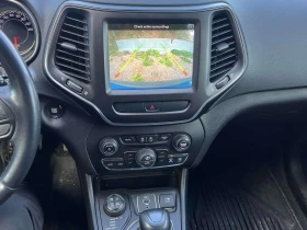 Jeep Cherokee * Trailhawk * CARFAX * ОПЦИЯ ЗА ФИНАНСИРАНЕ | Auto.bg — изображение 9