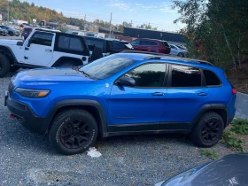 Jeep Cherokee * Trailhawk * CARFAX * ОПЦИЯ ЗА ФИНАНСИРАНЕ | Auto.bg — изображение 2