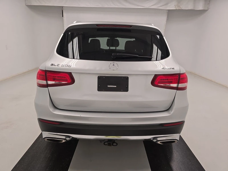 Mercedes-Benz GLC 300 4MATIC, снимка 3 - Автомобили и джипове - 47506658