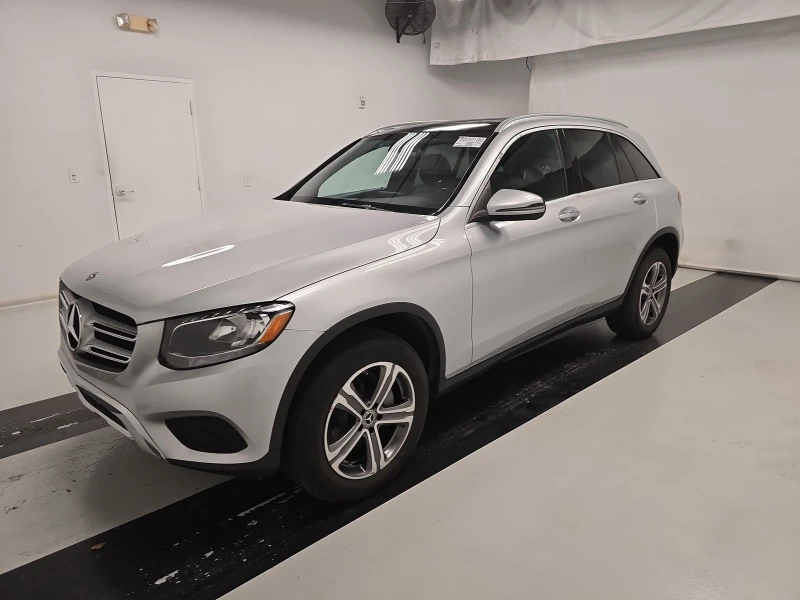 Mercedes-Benz GLC 300 4MATIC, снимка 1 - Автомобили и джипове - 47506658