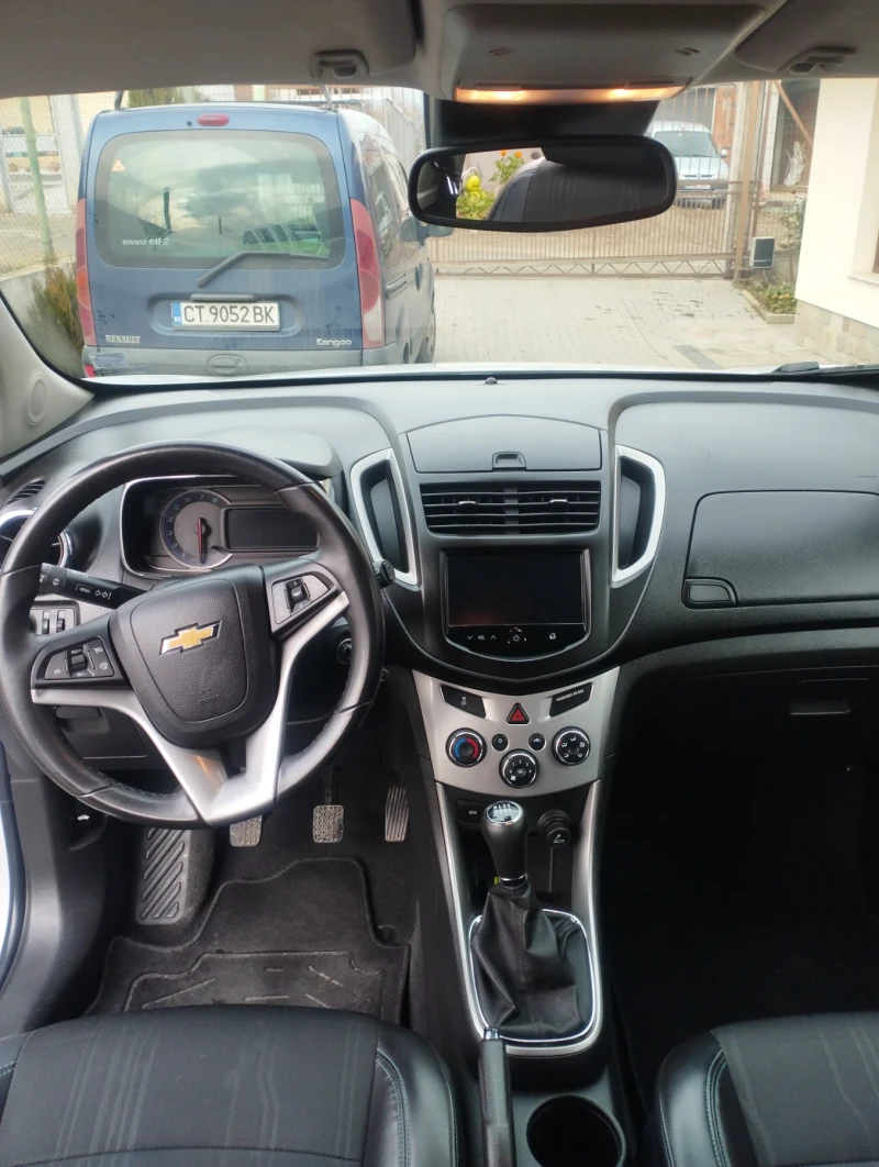 Chevrolet Trax, снимка 11 - Автомобили и джипове - 48673128