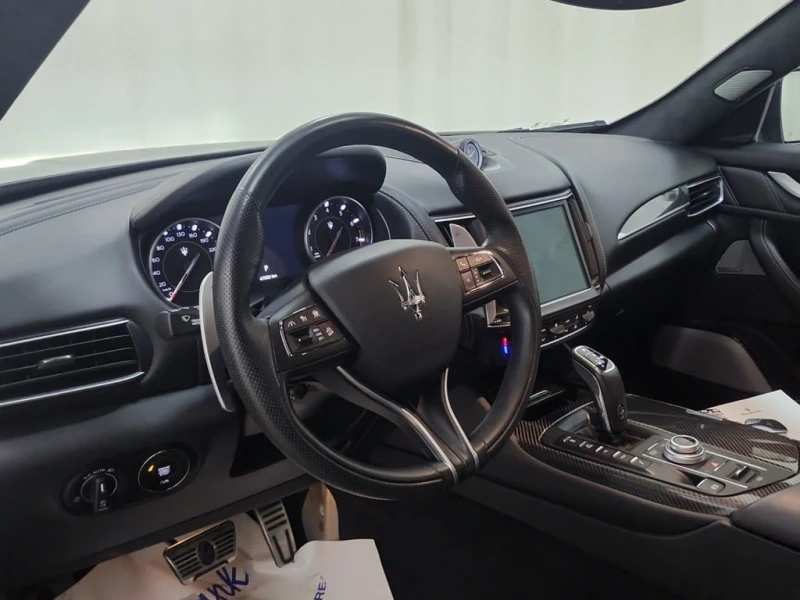 Maserati Levante * MODENA * CARFAX * БЕЗ ПЪРВОНАЧАЛНА ВНОСКА, снимка 12 - Автомобили и джипове - 53261031