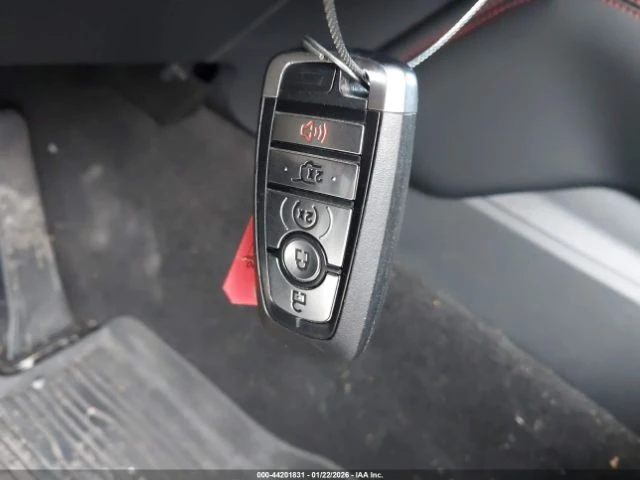 Ford Explorer ST-LINE, снимка 10 - Автомобили и джипове - 53379439