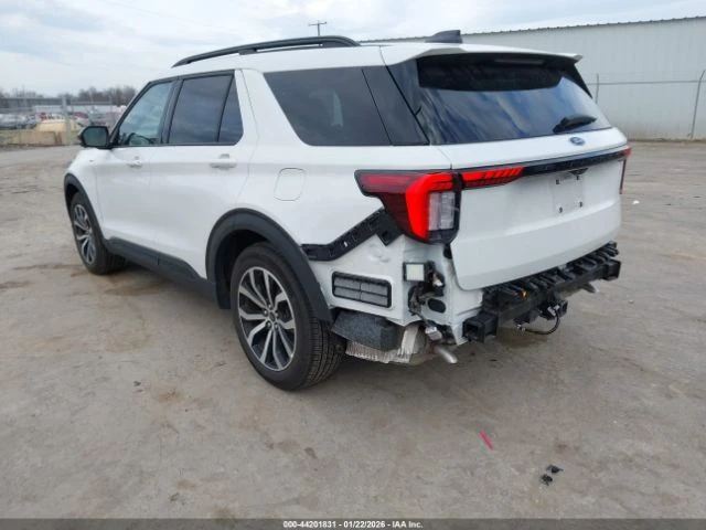 Ford Explorer ST-LINE, снимка 3 - Автомобили и джипове - 53379439
