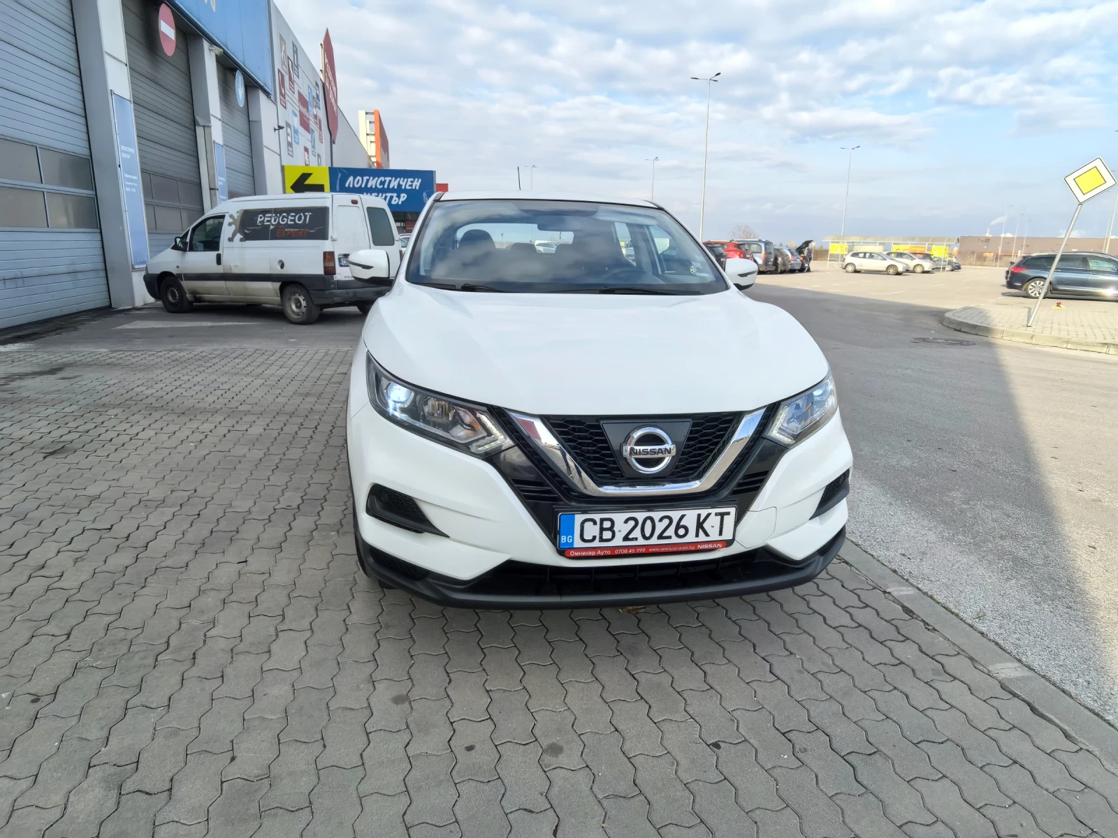 Nissan Qashqai 1.2, снимка 1
