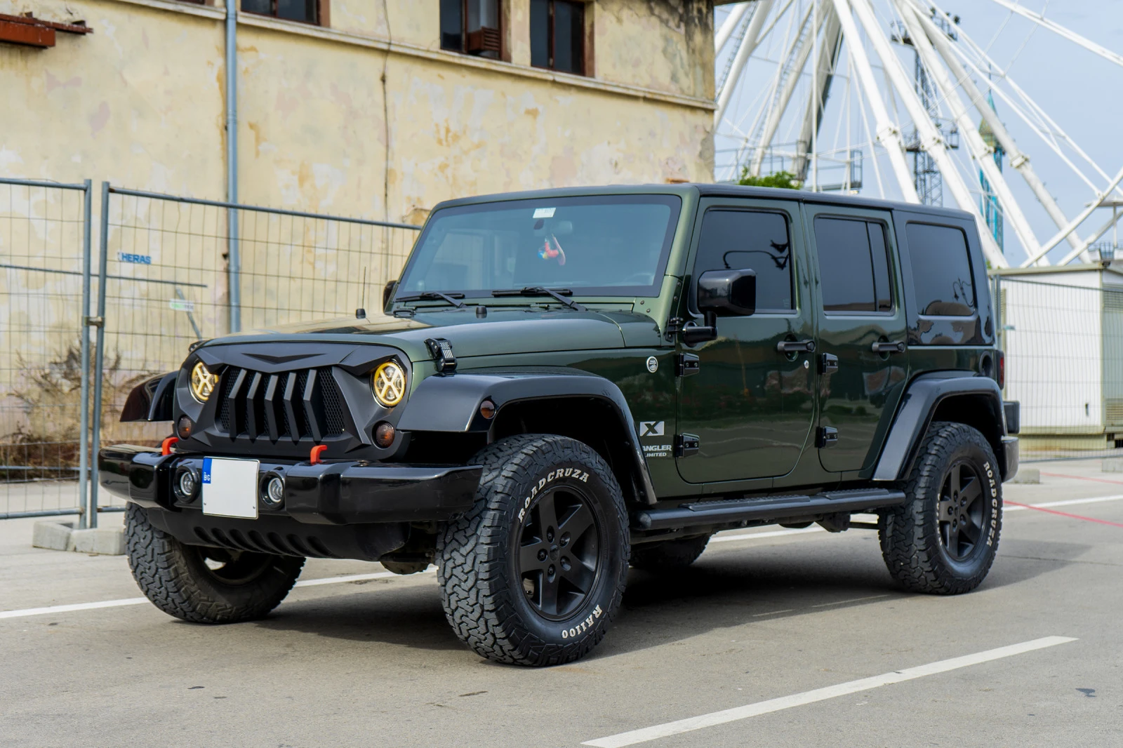 Jeep Wrangler 3.8 / Автомат / Кожа - изображение 3