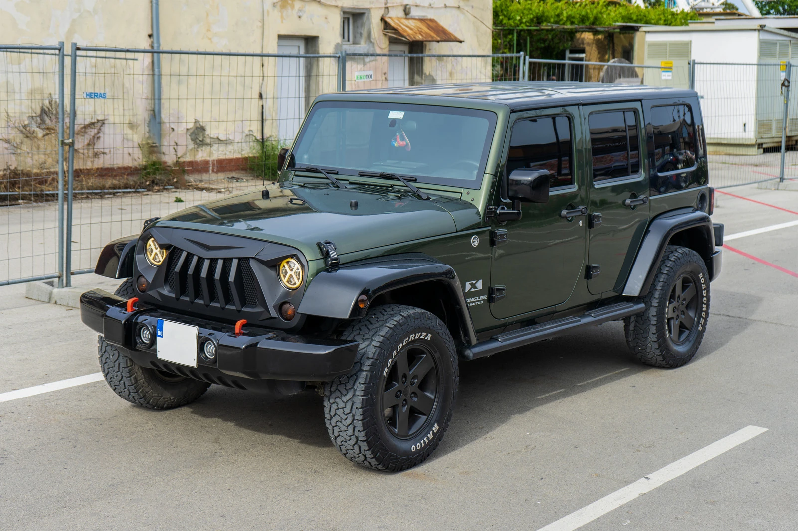 Jeep Wrangler 3.8 / Автомат / Кожа - изображение 10