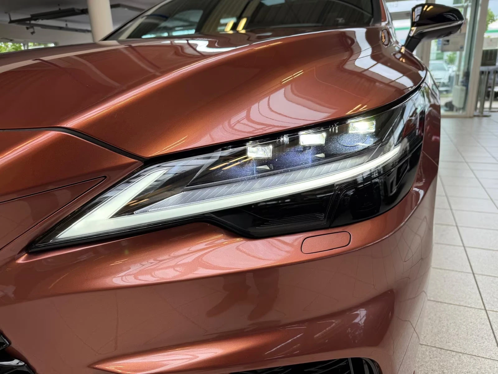 Lexus RX 450 НОВ!/F-SPORT/309HP/PANO/HUD/360CAM/MATRIX/DAB/428f - изображение 8