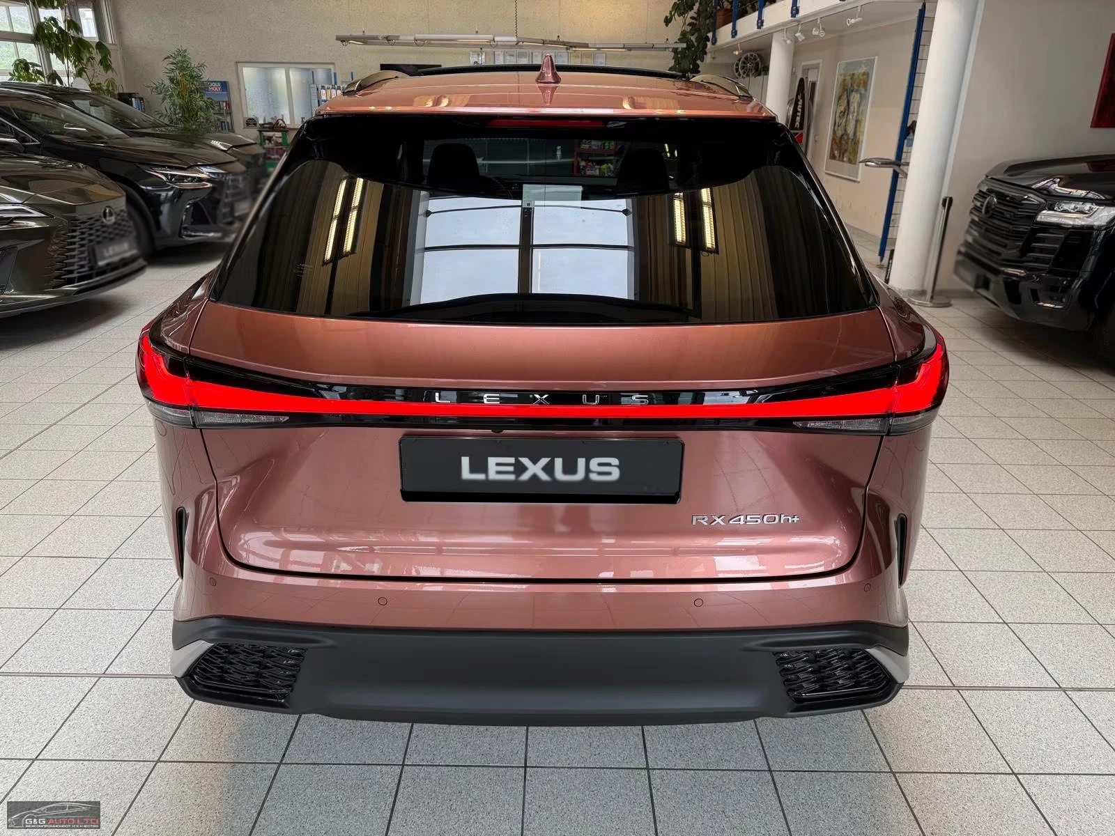 Lexus RX 450 НОВ!/F-SPORT/309HP/PANO/HUD/360CAM/MATRIX/DAB/428f - изображение 5