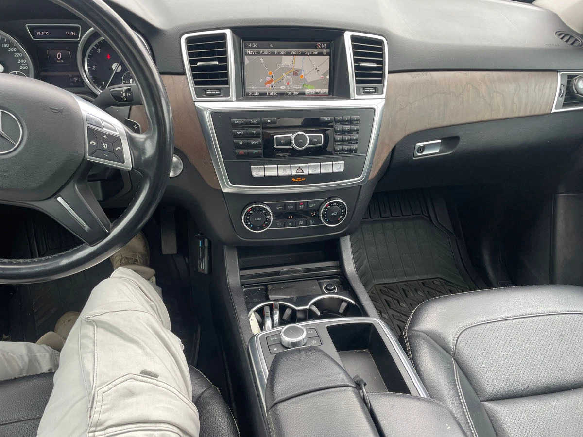 Mercedes-Benz ML 350 * АВТО КРЕДИТ* ЦЕНА ДО БГ * CARFAX *  - изображение 7