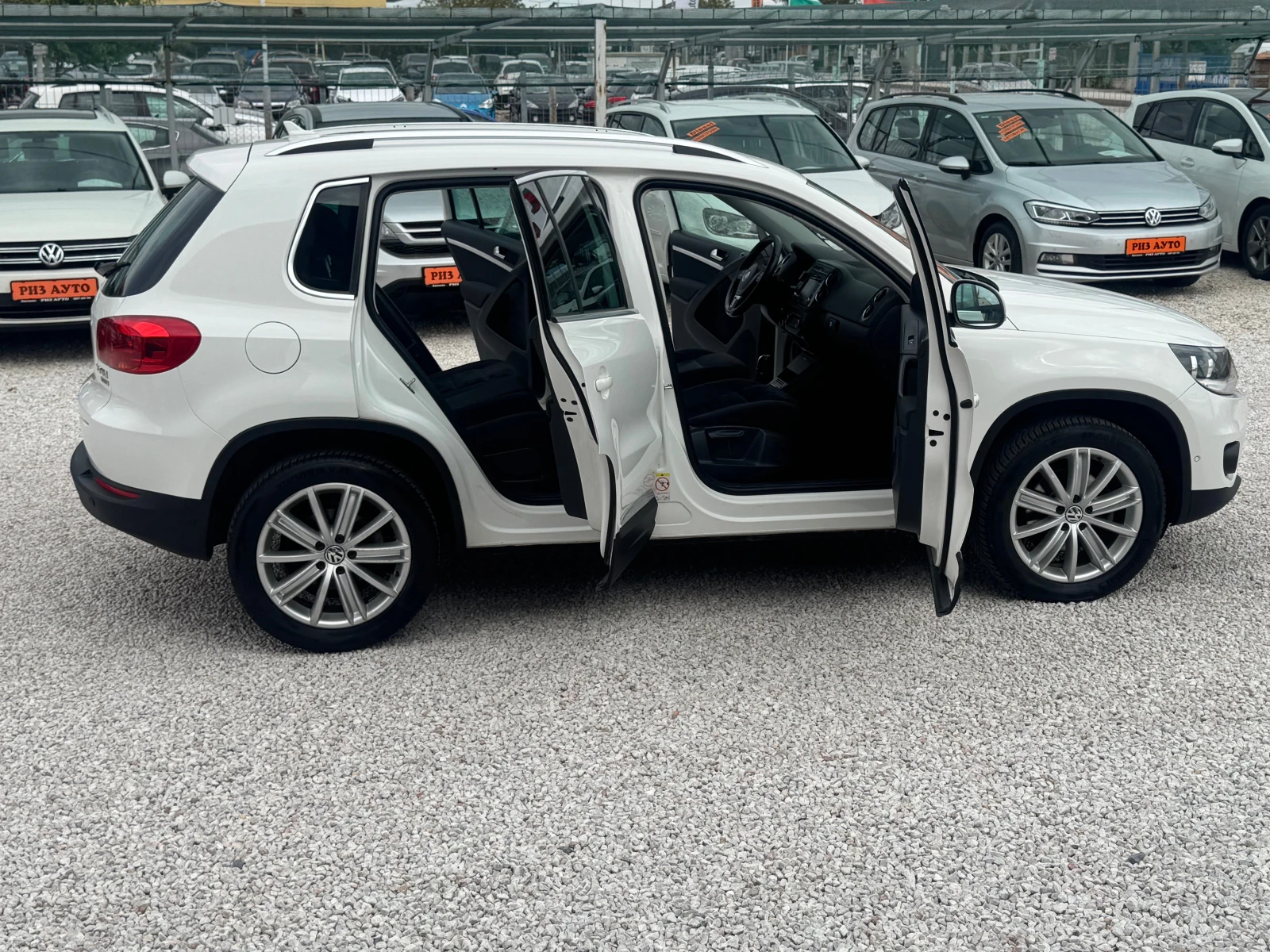 VW Tiguan 2.0TDI* AUT* 4X4* FACE* LIZING - изображение 6