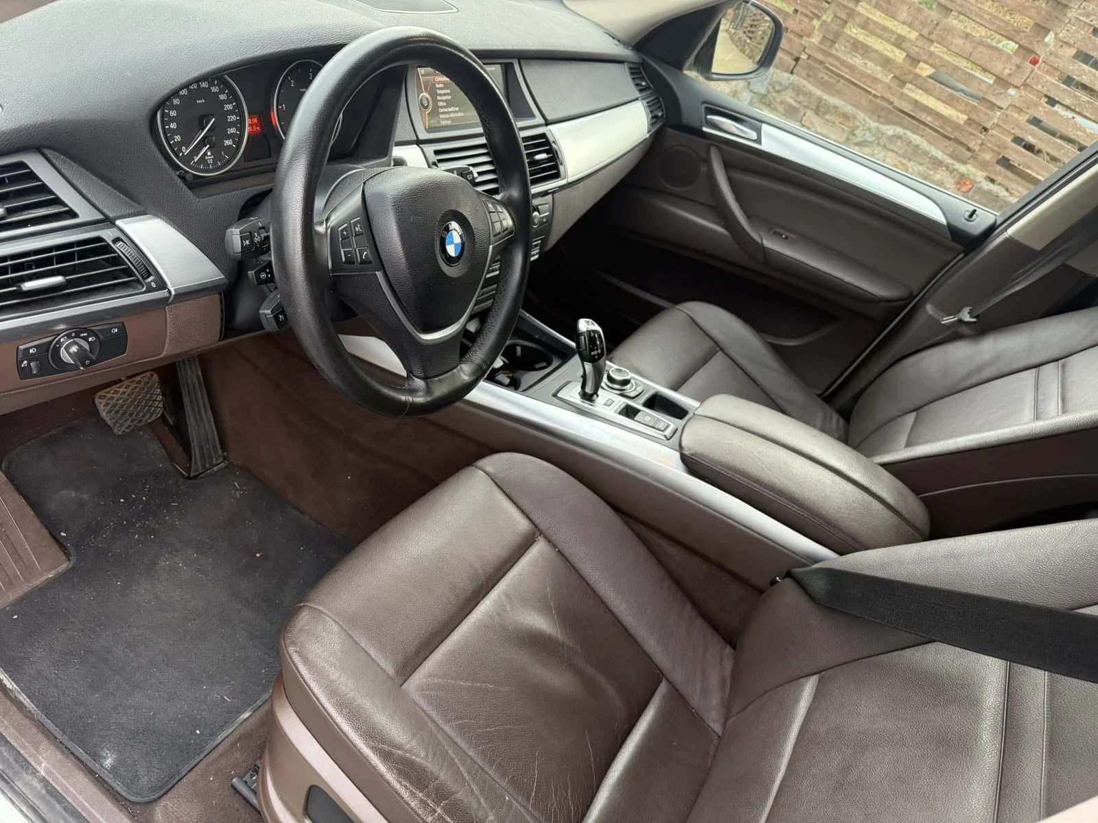 BMW X5 40d - изображение 10