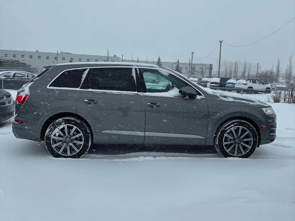 Audi Q7 2018 QUATTRO * ДИСТРОНИК * ОДБУХВАНЕ * 360КАМЕРА*  - изображение 4