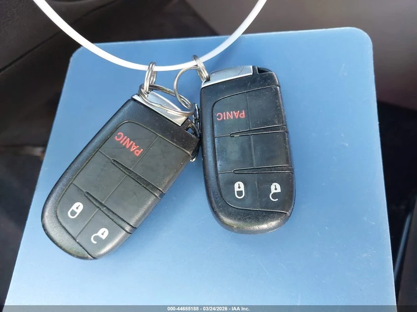 Dodge Durango 3.6L V-6 DOHC, VVT, 290HP 4X2 Drive | Mobile.bg � ����������� 11