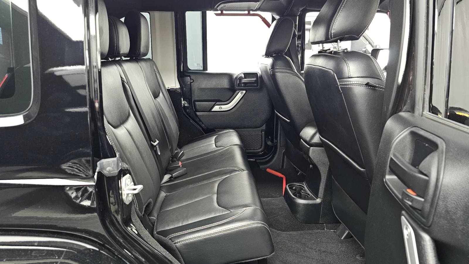 Jeep Wrangler 3.6* ������ ���� | Mobile.bg � ����������� 12