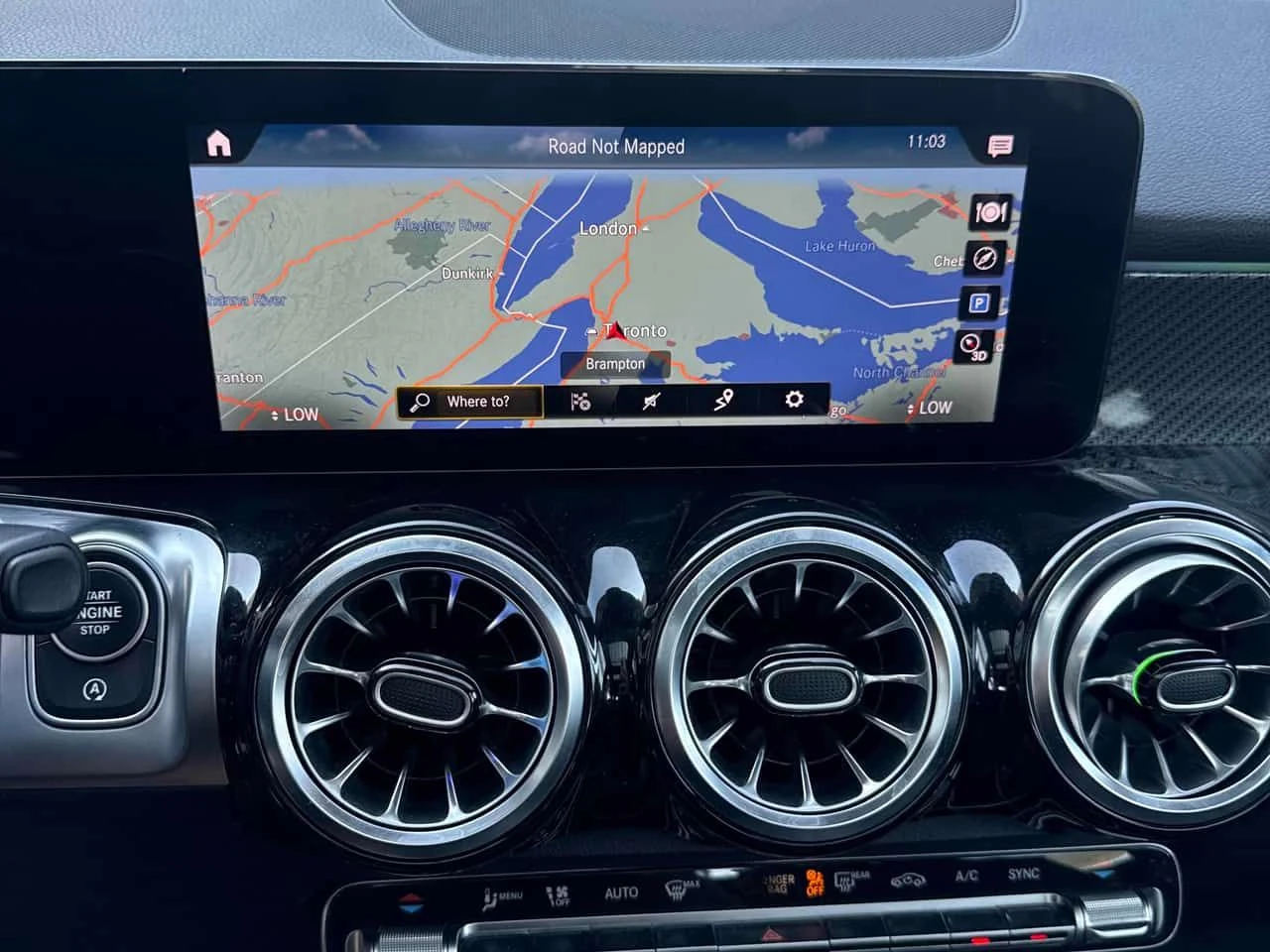 Mercedes-Benz GLB35AMG * АВТОКРЕДИТ БЕЗ ПЪРВОНАЧАЛНА ВНОСКА* , снимка 17 - Автомобили и джипове - 55621898