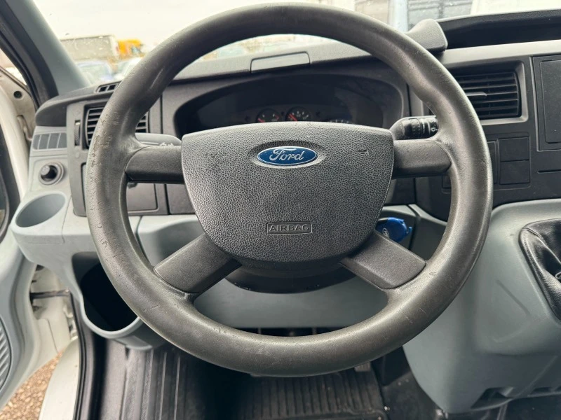 Ford Transit 2.2D С ХЛАДИЛНА ИЗОЛАЦИЯ, снимка 12 - Бусове и автобуси - 43326253