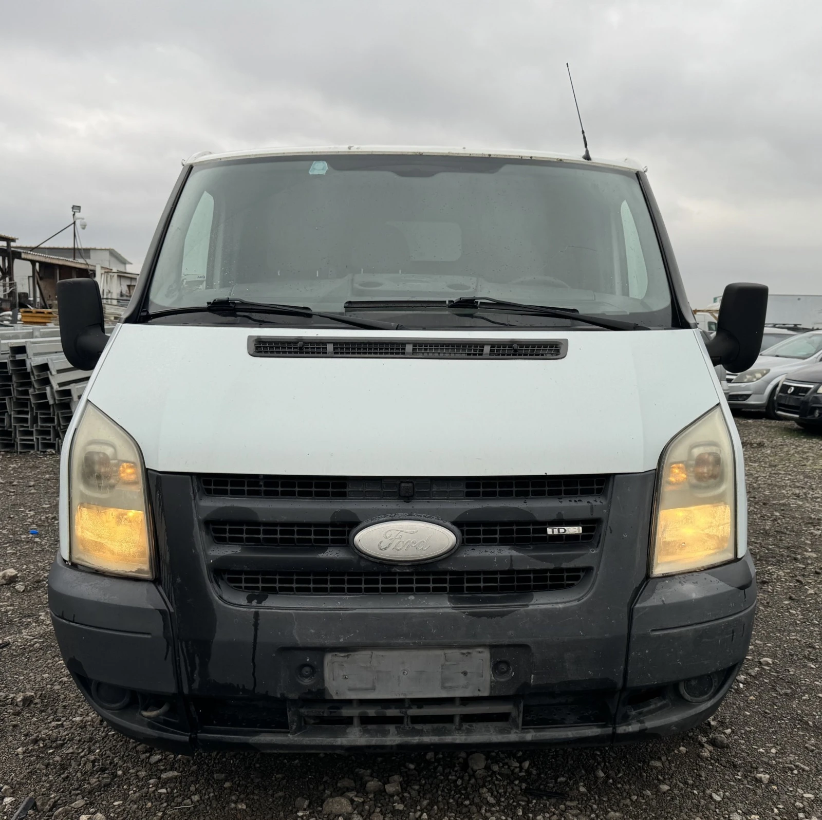 Ford Transit 2.2D С ХЛАДИЛНА ИЗОЛАЦИЯ - изображение 8