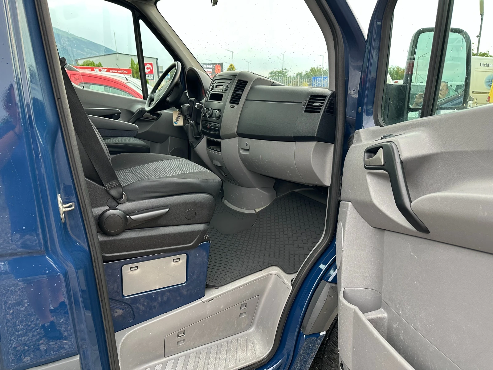 Mercedes-Benz Sprinter 313 klimatronik, снимка 10 - Бусове и автобуси - 54878686